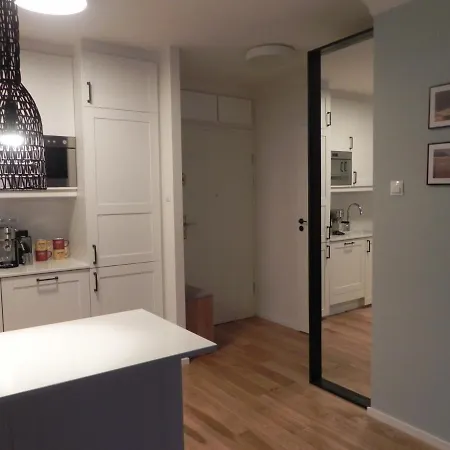 公寓 Apartament Poli Poli
