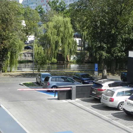 公寓 Apartament Poli Poli 科沃布热格