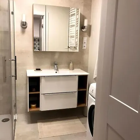 Apartament Poli Poli 公寓 *